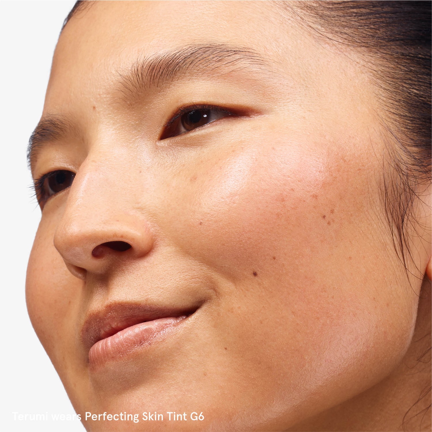PERFECTING SKIN TINT (MAQUILLAJE PERFECCIONADOR PARA ROSTRO)
